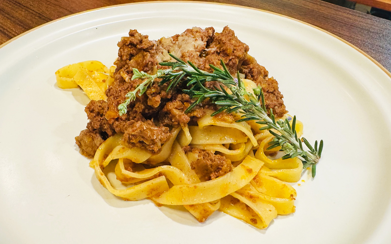 パスタ - 手打ち生パスタの自家製ソース